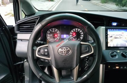 Toyota Innova 2018 - Màu xám
