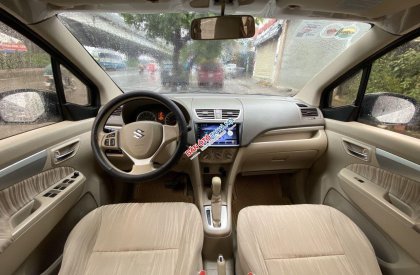 Suzuki Ertiga 2017 - Màu trắng, nhập khẩu nguyên chiếc