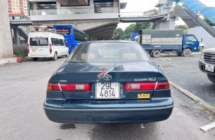 Toyota Camry 1998 - Xe màu xanh lam