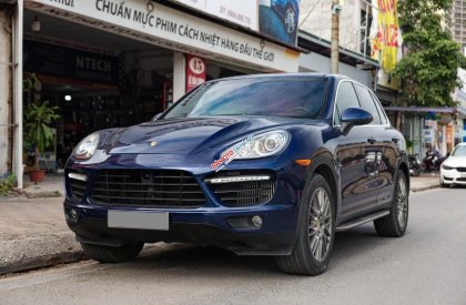 Porsche Cayenne 2010 - Màu xanh coban độc đáo