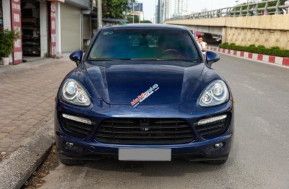 Porsche Cayenne 2010 - Màu xanh coban độc đáo