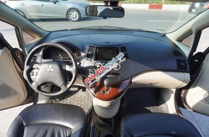 Mitsubishi Grandis 2011 - Xe màu xám, giá chỉ 458 triệu