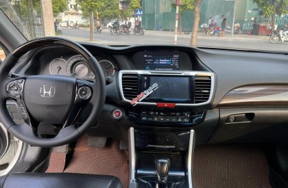 Honda Accord 2016 - Honda Accord 2016 số tự động tại Hà Nội