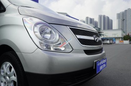 Hyundai Starex 2015 - 06 chỗ máy dầu