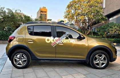 Renault Sandero   1.6 AT   2017 - Cần bán gấp Renault Sandero 1.6 AT sản xuất năm 2017, màu nâu, xe nhập  