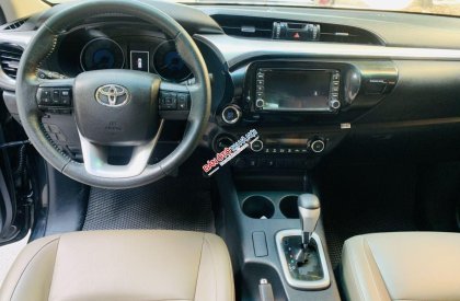 Toyota Hilux 2015 - Odo 7 vạn km