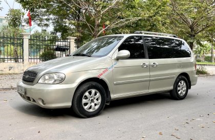 Kia Carnival 2009 - Xe màu bạc số tự động