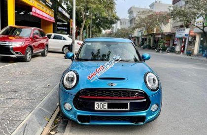 Mini Cooper S 2016 - Bán ô tô Mini Cooper S sản xuất 2016, màu xanh da trời