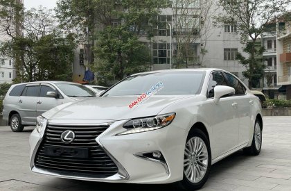 Lexus ES 350 2017 - Bán ô tô Lexus ES năm 2017 ít sử dụng giá chỉ 1 tỷ 855tr