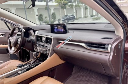 Lexus RX 300 2018 - Bán xe Lexus RX 300 sản xuất 2018, màu nâu, một chủ từ mới, cam kết chất lượng xe bằng văn bản bảo hành cho khách hàng