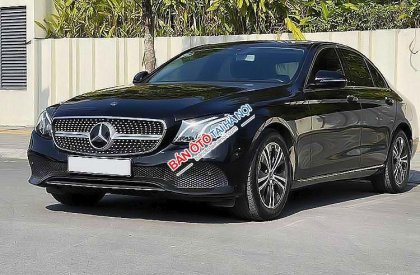 Mercedes-Benz E180   AT 2020 - Bán Mercedes E180 AT năm sản xuất 2020, màu đen