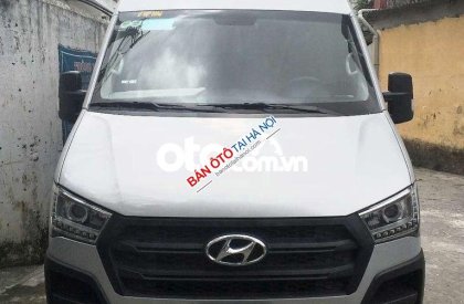 Hyundai Solati 2018 - Màu bạc giá cạnh tranh