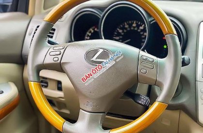 Lexus RX 330 2005 - Bán xe Lexus RX 330 sản xuất 2005, xe nhập, giá 565tr