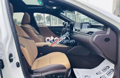 Lexus ES 250 F Sport 2020 - Cần bán Lexus ES 250 F Sport sản xuất 2020, màu trắng, nhập khẩu