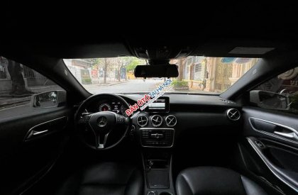 Mercedes-Benz A200 2013 - Màu trắng, 599tr