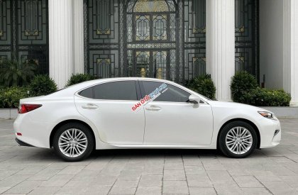 Lexus ES 350 2017 - Bán ô tô Lexus ES năm 2017 ít sử dụng giá chỉ 1 tỷ 855tr