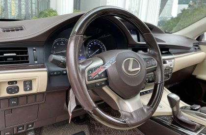 Lexus ES 350 2017 - Bán ô tô Lexus ES năm 2017 ít sử dụng giá chỉ 1 tỷ 855tr