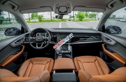 Audi Q8 2022 - Màu đen, nhập khẩu nguyên chiếc