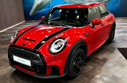 Mini Cooper S 2022 - Ra mắt xe với gói độ JCW đầu tiên tại Việt Nam