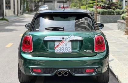 Mini Cooper S 2015 - Màu xanh lục, nhập khẩu