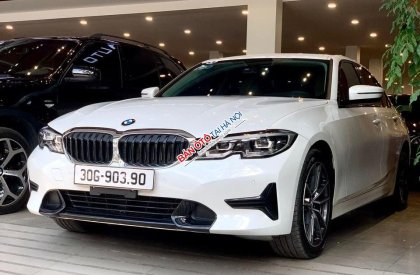 BMW 320i 2020 - Màu trắng, nhập khẩu