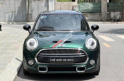 Mini Cooper S 2015 - Màu xanh lục, nhập khẩu