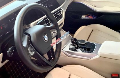 BMW 320i 2020 - Màu trắng, nhập khẩu