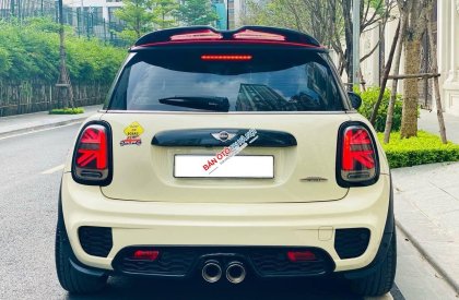 Mini Cooper S 2015 - Màu trắng kem, nội thất nâu, biển Hà Nội