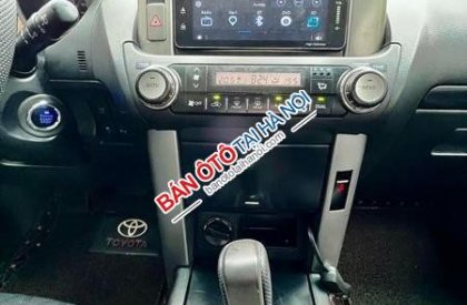 Toyota Land Cruiser Prado 2013 - Màu vàng số tự động