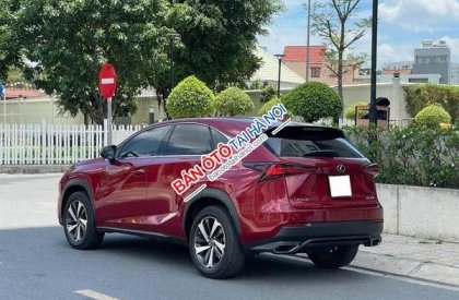 Lexus NX 300 2018 - Màu đỏ, nhập khẩu