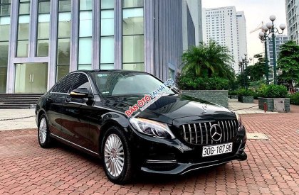 Mercedes-Benz C 250 2014 - Cần bán xe giá chỉ 875 triệu