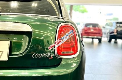 Mini Cooper S 2015 - Màu xanh ngọc