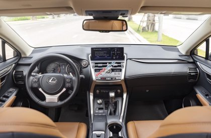 Lexus NX 300 2021 - Cần bán gấp xe 