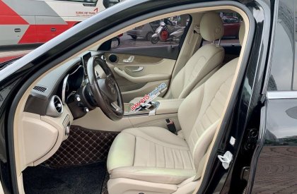 Mercedes-Benz C 250 2014 - Cần bán xe giá chỉ 875 triệu