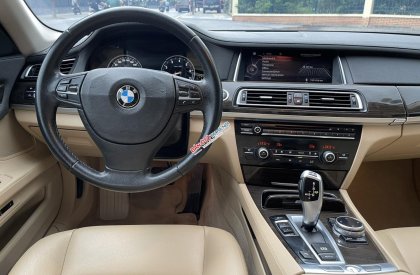 BMW 730Li 2014 - Cần bán gấp xe