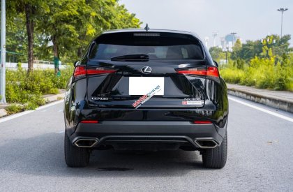 Lexus NX 300 2017 - Bán xe đi ít giá tốt 1 tỷ 980tr