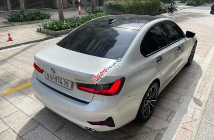 BMW 320i 2020 - Màu trắng, nhập khẩu