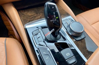 BMW 530i 2018 - Đẳng cấp hơn, thể thao hơn