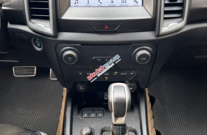 Ford Ranger Raptor 2018 - Gốc màu cam đổi màu trong hãng đăng ký lần đầu 2019