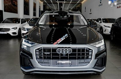 Audi Q8 2021 - Màu đen, nhập khẩu