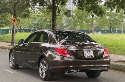 Mercedes-Benz C 250 2017 - Màu nâu, nhập khẩu nguyên chiếc