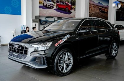 Audi Q8 2021 - Màu đen, nhập khẩu