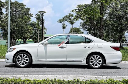 Lexus LS 460 2007 - Màu trắng, xe nhập