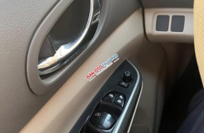 Nissan Navara 2016 - Xe màu nâu giá cạnh tranh