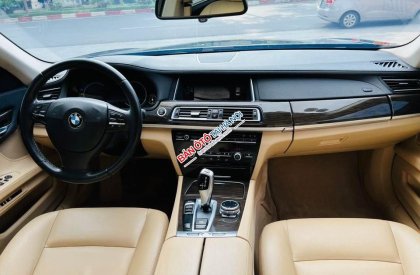 BMW 730Li 2014 - Màu đen, nội thất kem