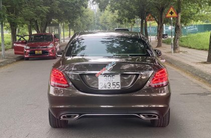 Mercedes-Benz C 250 2017 - Màu nâu, nhập khẩu nguyên chiếc