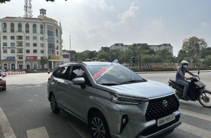 Toyota Veloz Cross 2022 - Xe như mới tinh trong hãng