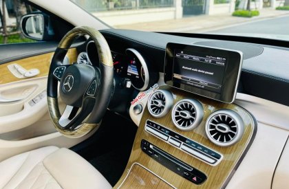 Mercedes-Benz C 250 2016 - Trả góp chỉ từ 199tr - Xe cực đẹp, độ lên trông như Maybach - Có bảo hành dài hạn