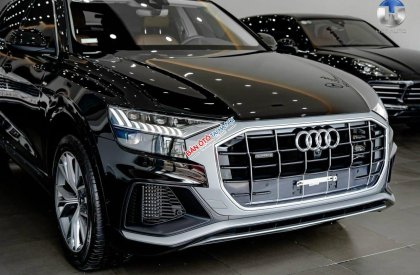 Audi Q8 2021 - Màu đen, nhập khẩu