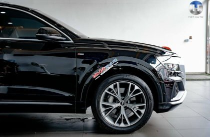 Audi Q8 2021 - Màu đen, nhập khẩu